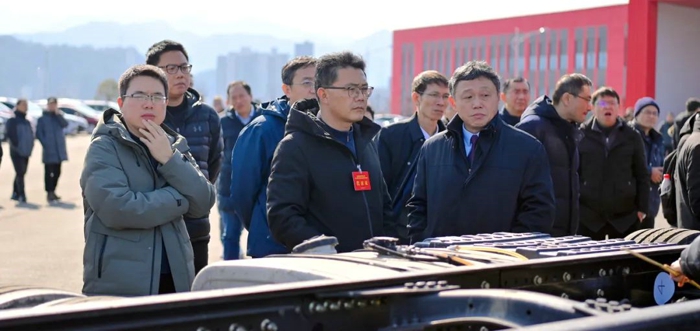 东风商用车:2024,向不良开战!5、.jpg 东风商用车:2024,向不良开战!5、.jpg