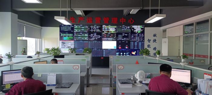 江淮1卡高端与纯电动轻卡生产基地第70万台车辆下线!5.png 江淮1卡高端与纯电动轻卡生产基地第70万台车辆下线!5.png