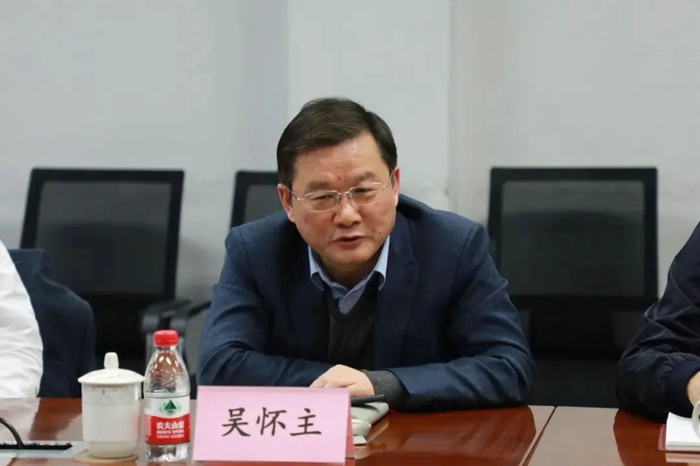 东风商用车与康明斯举行高层座谈4.jpg 东风商用车与康明斯举行高层座谈4.jpg