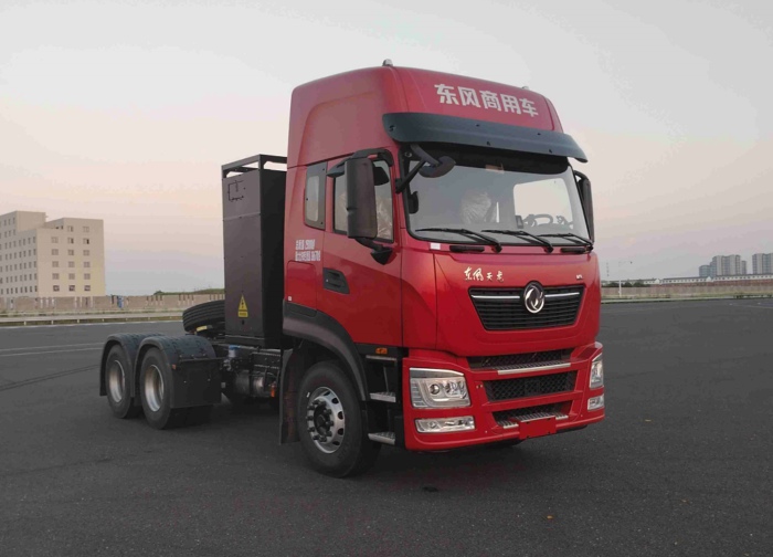 东风天龙KL换电式纯电动半挂牵引车.jpg 东风天龙KL换电式纯电动半挂牵引车.jpg
