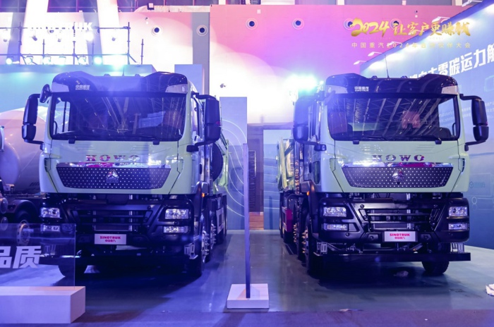 重汽HOWO自卸车.jpg 重汽HOWO自卸车.jpg