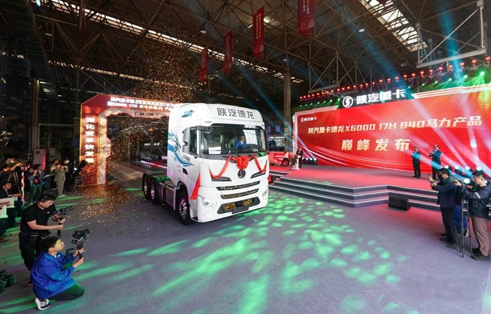 陕汽重卡1.jpg 陕汽重卡1.jpg
