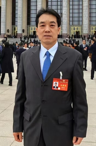 杨军日22.jpg 杨军日22.jpg