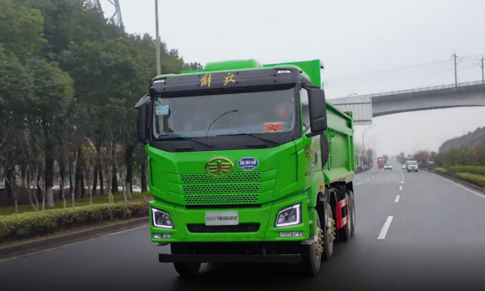 解放JH6至尊版自卸车2.png 解放JH6至尊版自卸车2.png