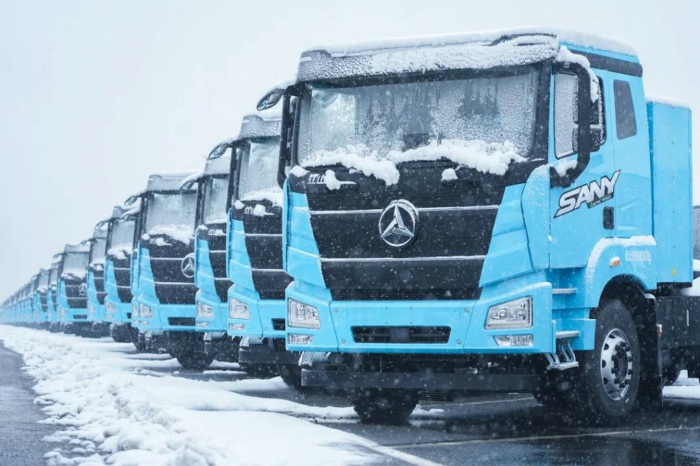 三一纯电动牵引车.jpg 三一纯电动牵引车.jpg