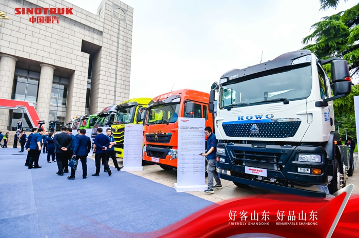 重汽321.jpg 重汽321.jpg