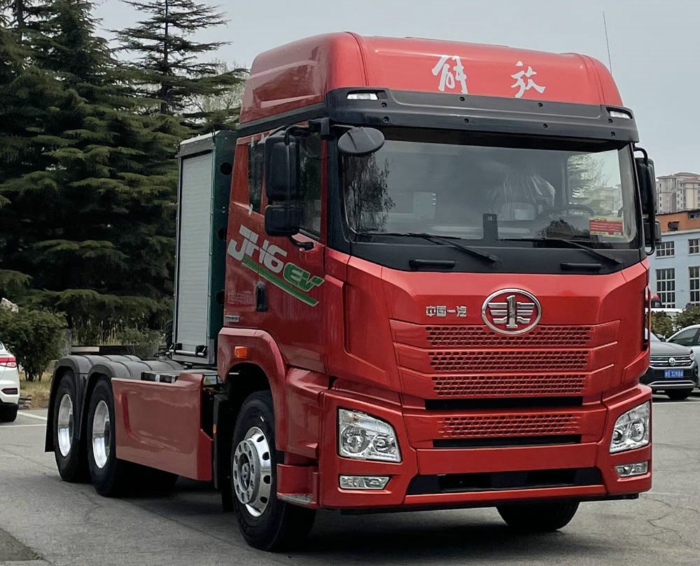 解放CA4259P26T1BEVA80纯电动牵引车,今年一季度长治市销量第二.jpg 解放CA4259P26T1BEVA80纯电动牵引车,今年一季度长治市销量第二.jpg