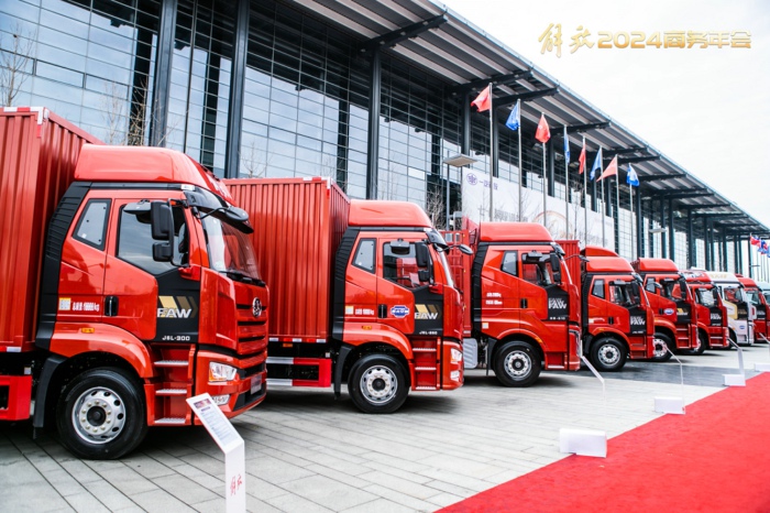 解放J6L 载货车2.jpg 解放J6L 载货车2.jpg