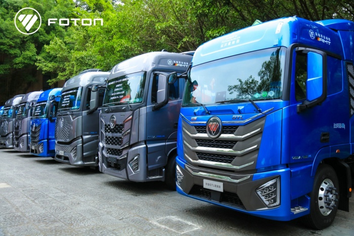 福田牵引车2.jpg 福田牵引车2.jpg