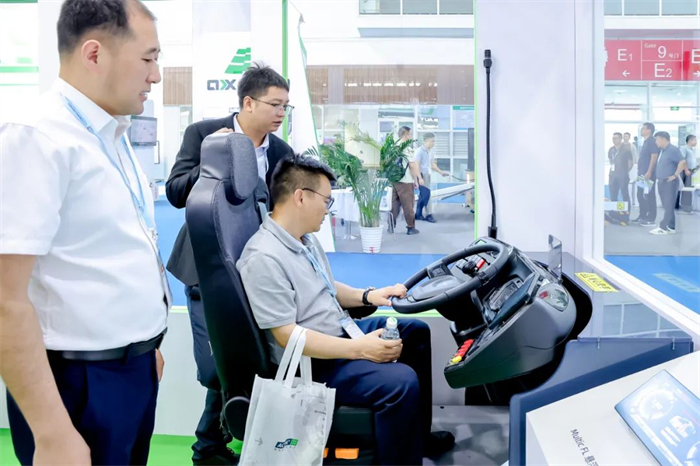 图片8.jpg 图片8.jpg