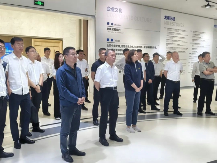 解放新能源轻卡经销商座谈会成功召开.jpg 解放新能源轻卡经销商座谈会成功召开.jpg