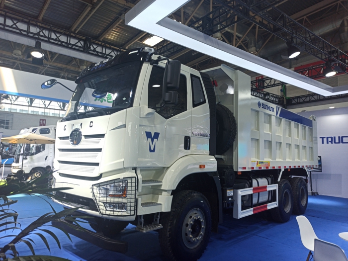 解放自卸车.jpg 解放自卸车.jpg