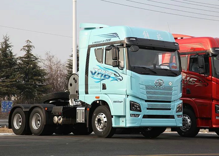 解放JH6 560马力NG牵引车.jpg 解放JH6 560马力NG牵引车.jpg