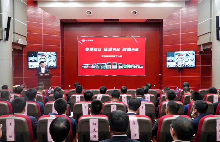 一汽解放五月市场终端份额再夺魁6.png 一汽解放五月市场终端份额再夺魁6.png