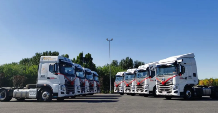 乘龙H7智能驾驶牵引车.png 乘龙H7智能驾驶牵引车.png