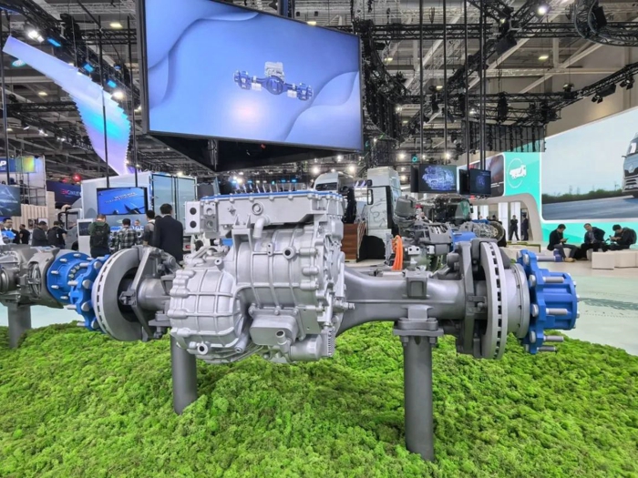 汉德车桥HDE11.5t 单电机两档电驱桥(油冷).jpg 汉德车桥HDE11.5t 单电机两档电驱桥(油冷).jpg