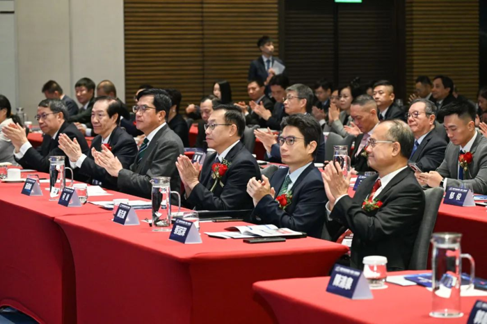 两地车圈盛事!国际汽车及供应链(香港)高峰论坛在香港成功举办3.png 两地车圈盛事!国际汽车及供应链(香港)高峰论坛在香港成功举办3.png