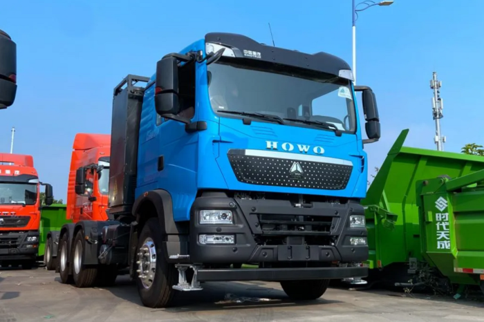 重汽豪沃TX换电动牵引车.png 重汽豪沃TX换电动牵引车.png