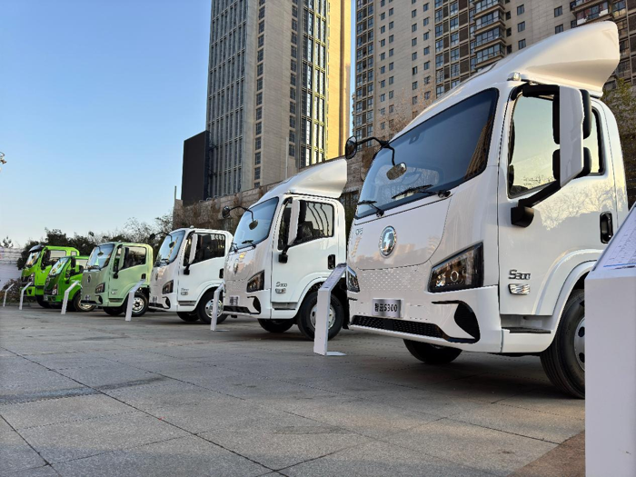 2025年销售目标3.5万辆 陕汽商用车要怎么干?7.png 2025年销售目标3.5万辆 陕汽商用车要怎么干?7.png
