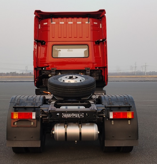 东风商用车4.jpg 东风商用车4.jpg