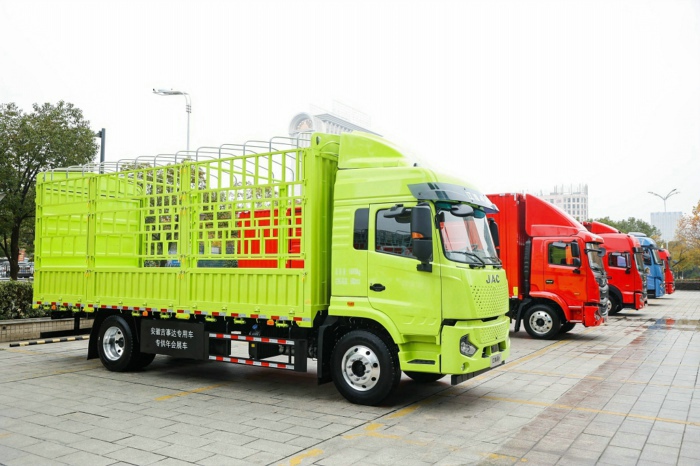 江淮格尔发载货车 (2).jpg 江淮格尔发载货车 (2).jpg