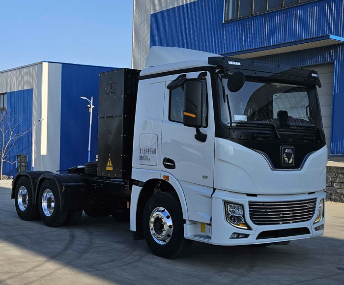 徐工纯电动半挂牵引车.jpg 徐工纯电动半挂牵引车.jpg
