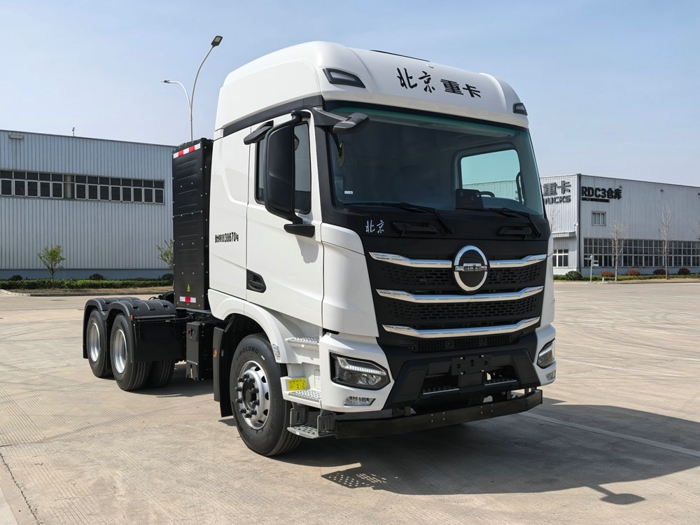 北京重卡纯电动半挂牵引车.jpg 北京重卡纯电动半挂牵引车.jpg