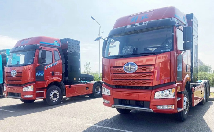 解放燃料电池牵引车.jpg 解放燃料电池牵引车.jpg